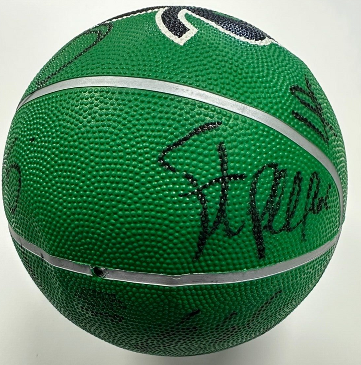 2007-08 Boston Celtics Team Autographed Basketball NBA Champions Pierce KG Allen