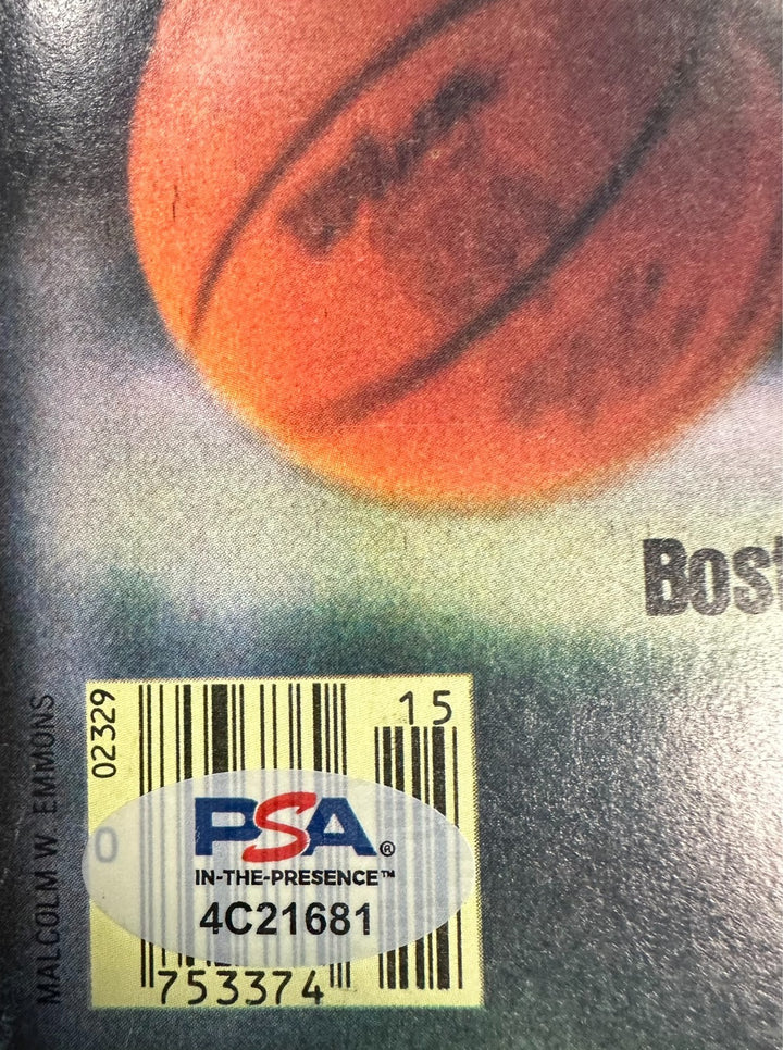 Larry Bird Autographed 1981-82 Street & Smith's Basketball Yearbook PSA Celtics