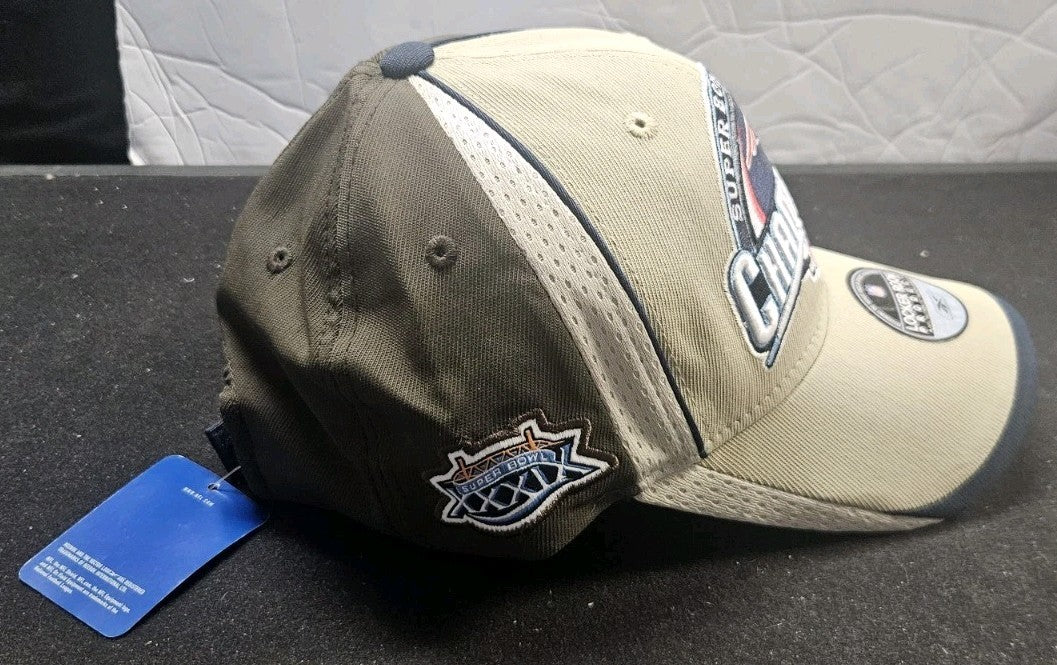 New England Patriots Superbowl XXXIX Champions Reebok On Field Hat NWT