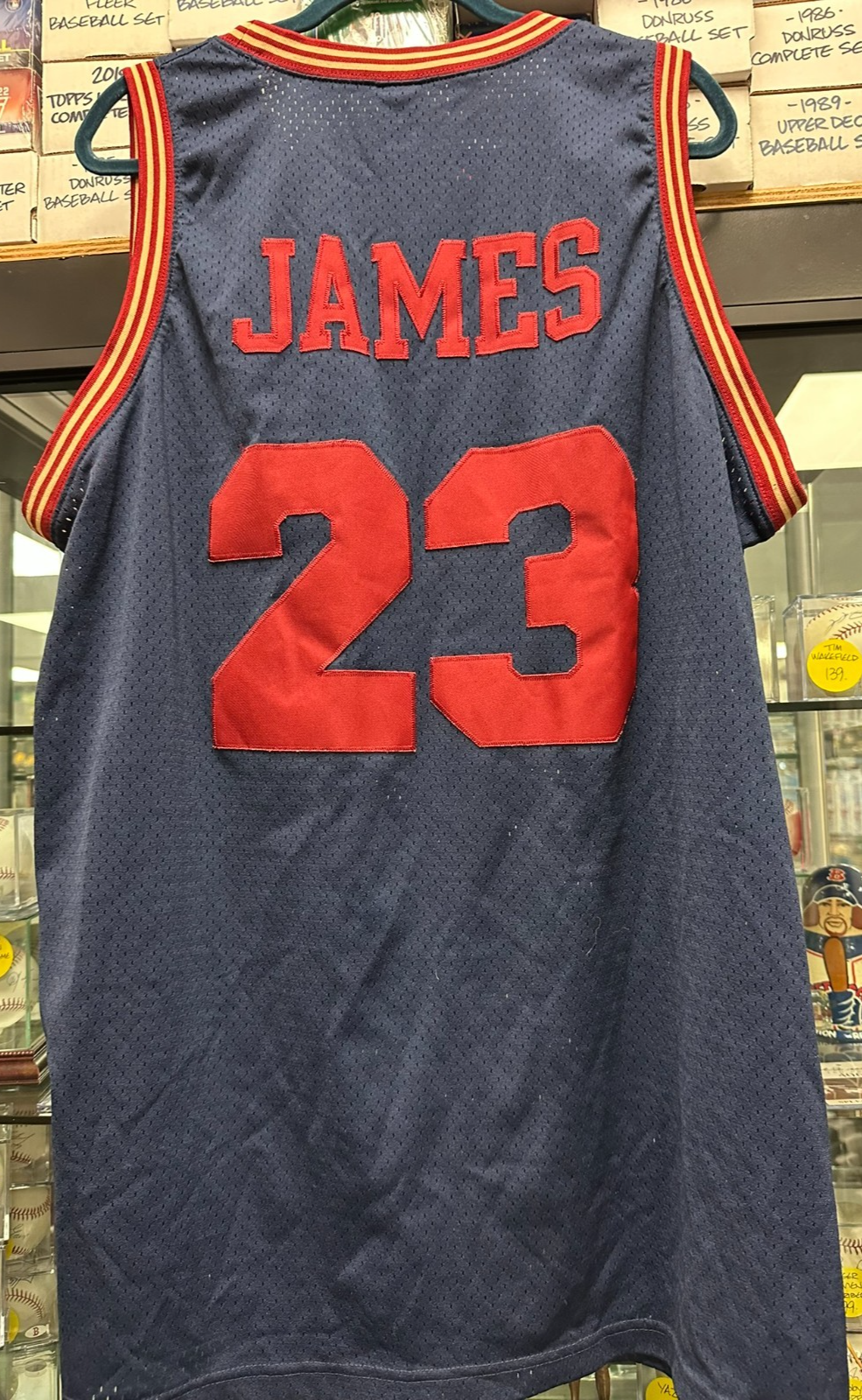 NIKE LeBron James Cleveland Cavaliers Jersey Size XXL - 72’ Cavs Rewind