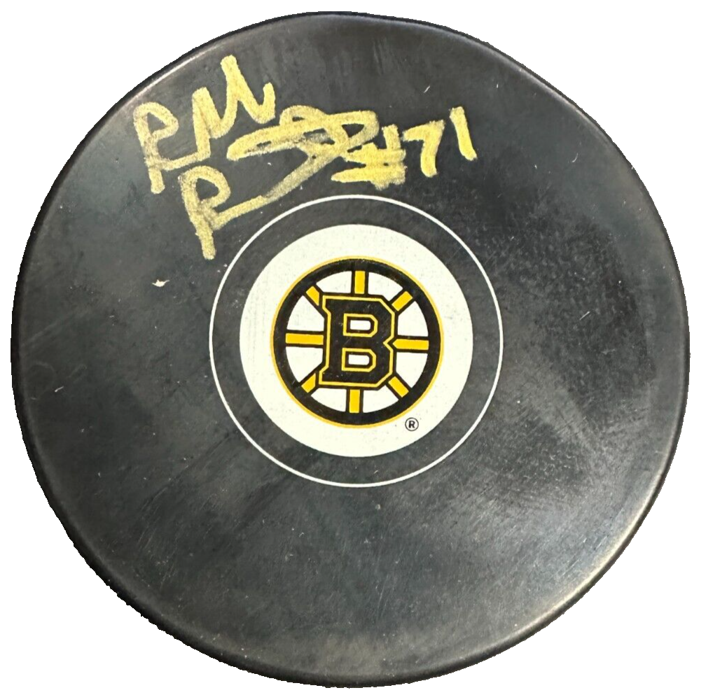 Bill Bennett Autographed Boston Bruins Hockey Puck NHL