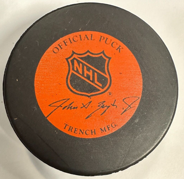 Red Kelly Autographed Detroit Red Wings Trench Hockey Puck NHL