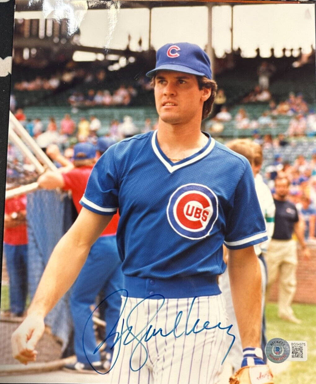 Ryne Sandberg Autographed 8x10 Photo Chicago Cubs BAS HOF