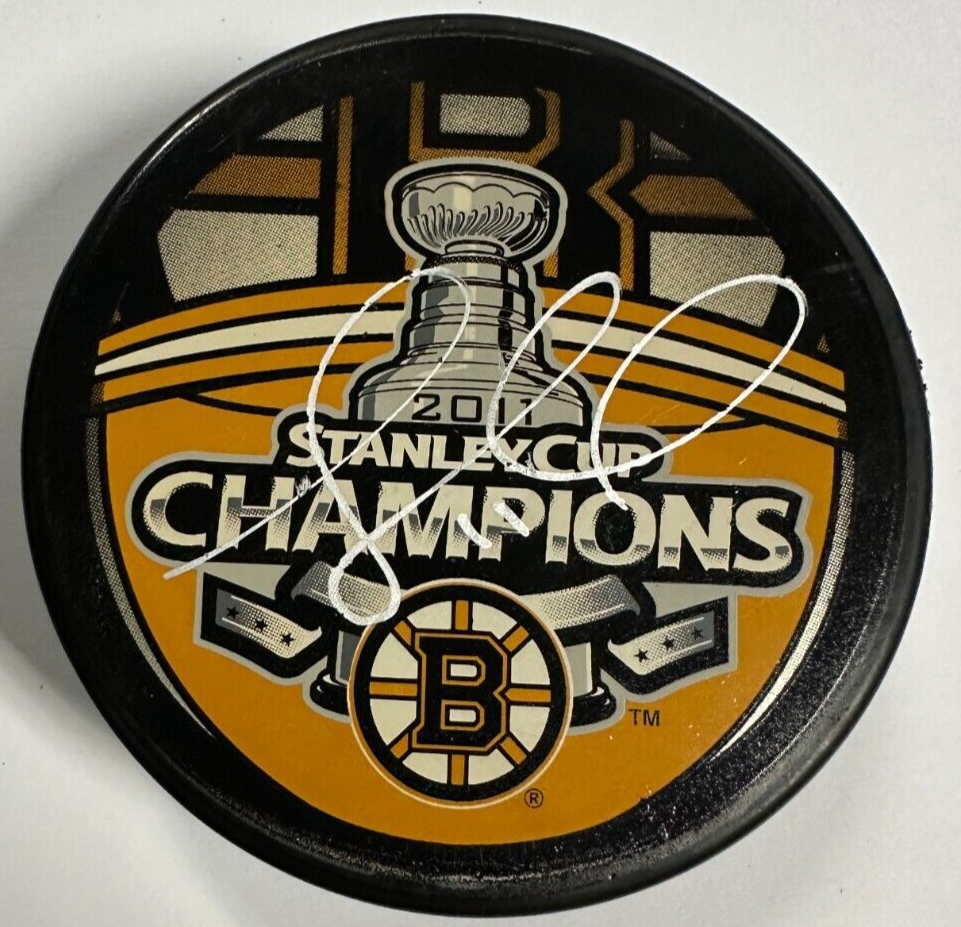 Gregory Campbell Autographed Boston Bruins 2011 Stanley Cup Champions Puck