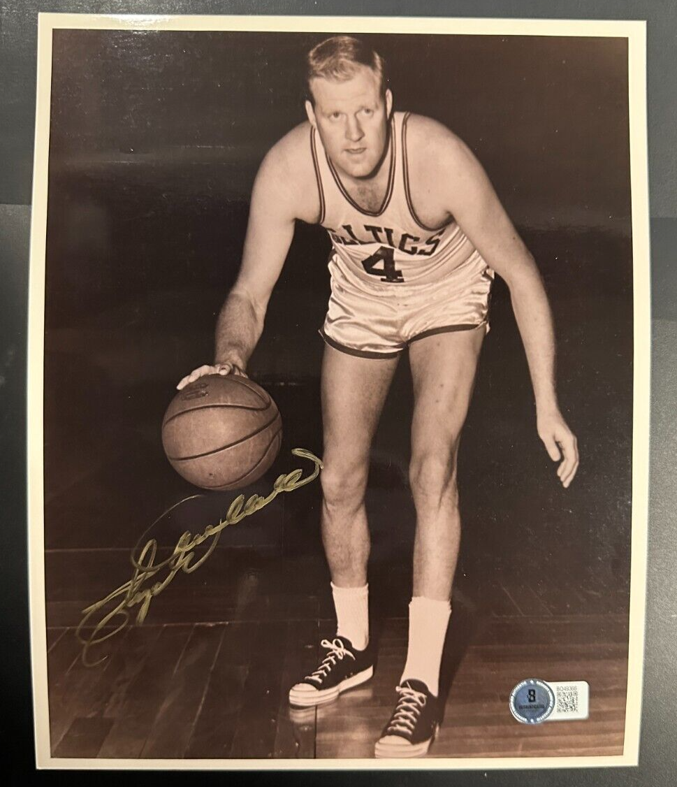 Clyde Lovellette Autographed Boston Celtics 8x10 Photo BAS