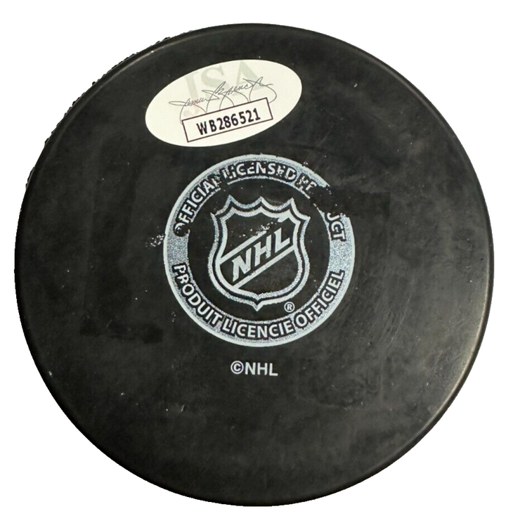 Jari Kurri Autographed Colorado Avalanche Hockey Puck W/ 601 Goals JSA