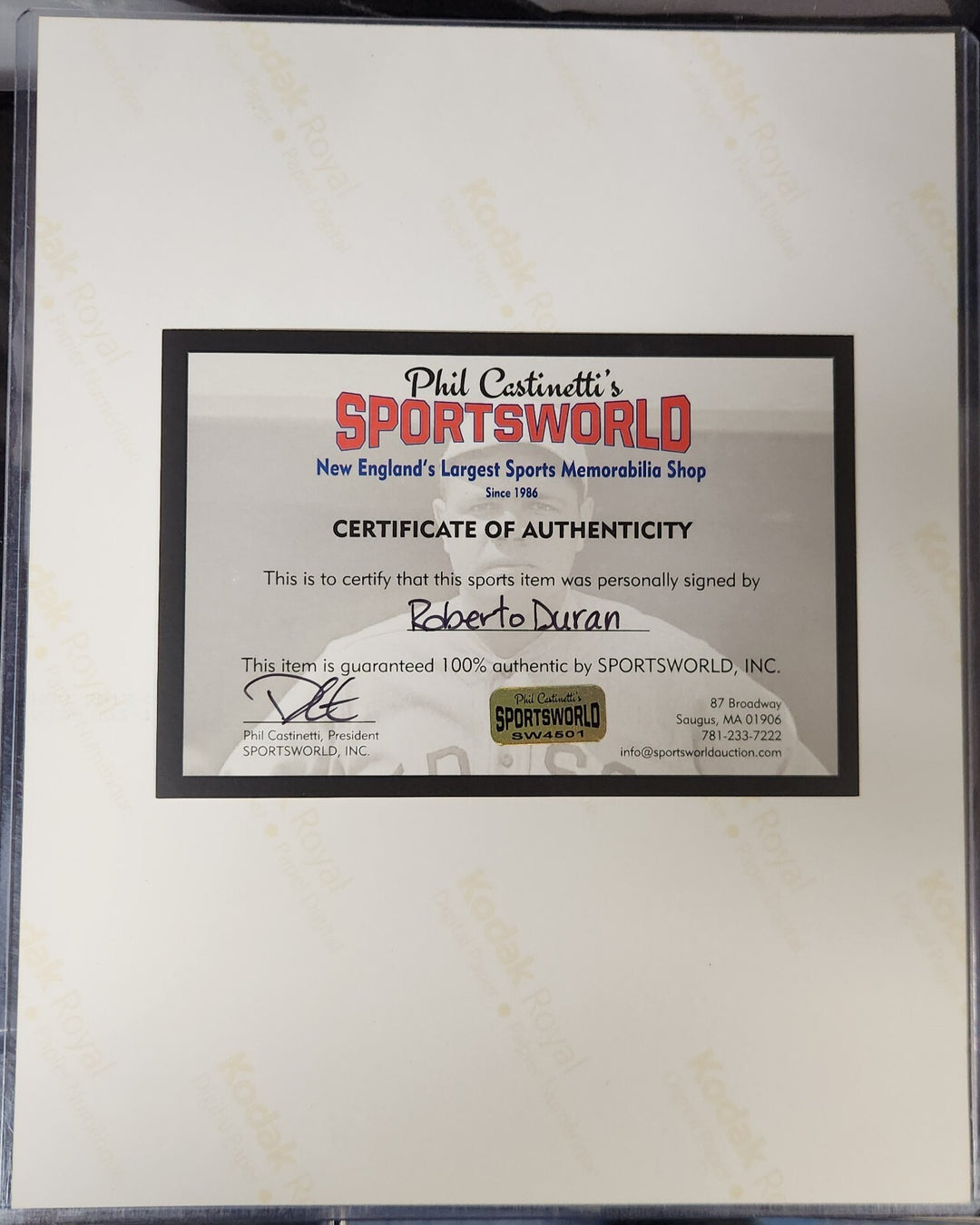Roberto Duran Signed Sports Illustrated Replica Cover Photo Boxing HOF COA