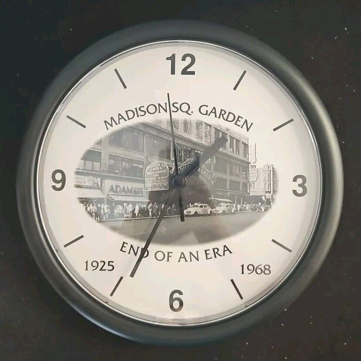 Madison Square Garden End Of An Era Wall Clock