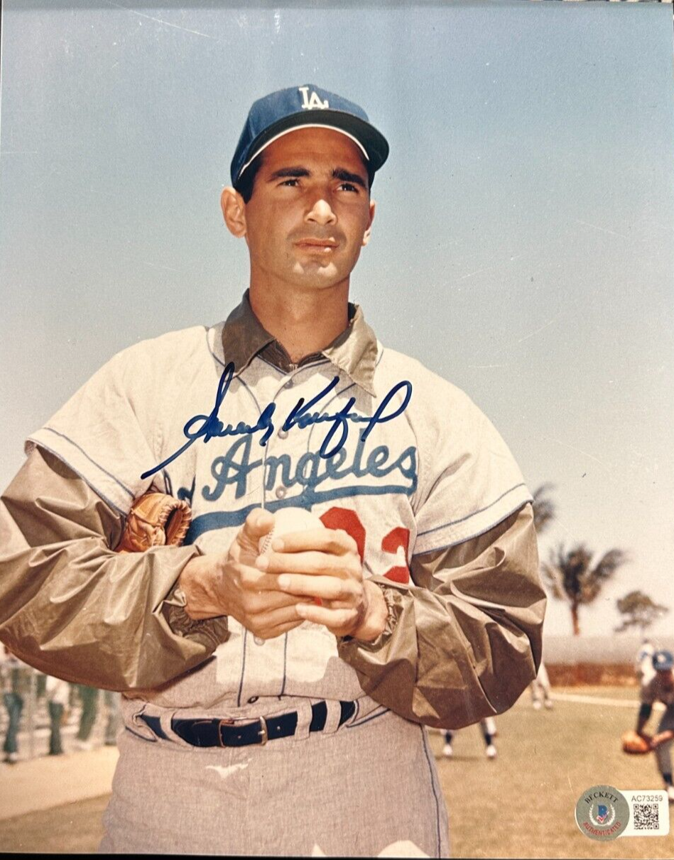 Sandy Koufax Autographed 8x10 Photo Los Angeles Dodgers BAS HOF