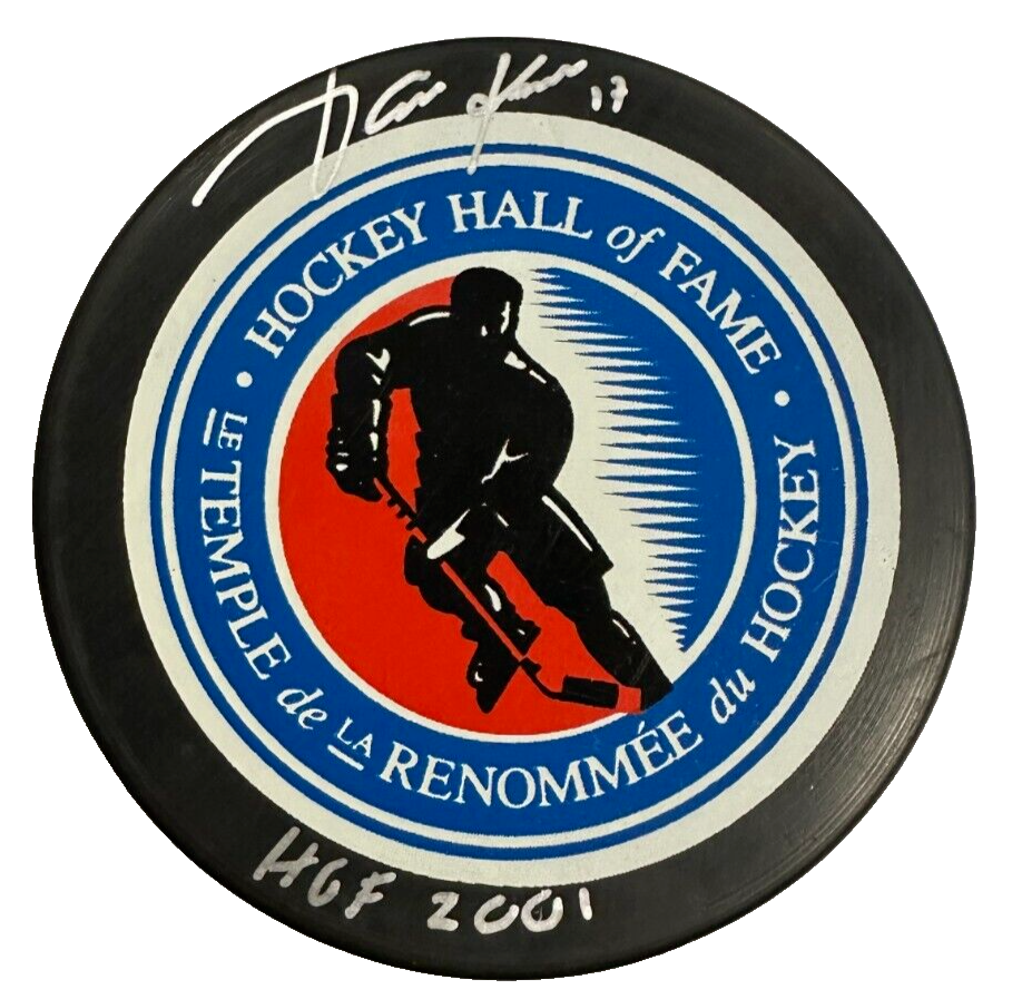 Jari Kurri Autographed Hockey Hall of Fame Puck W/ HOF 2001 JSA