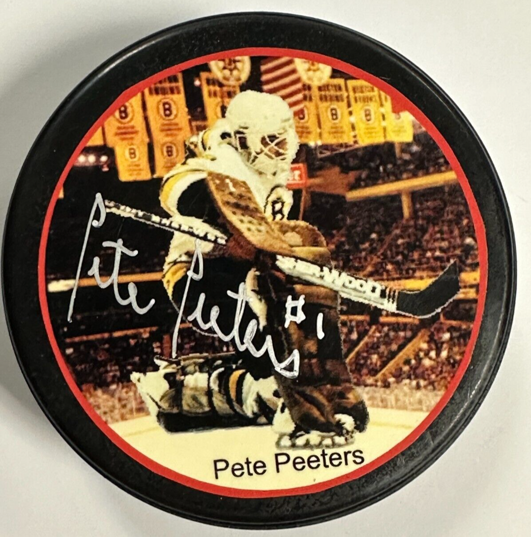 Pete Peeters Autographed Boston Bruins Photo Puck NHL BAS