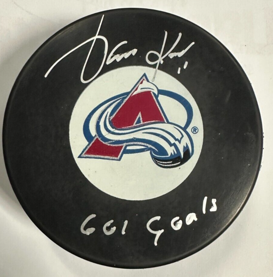 Jari Kurri Autographed Colorado Avalanche Hockey Puck W/ 601 Goals JSA