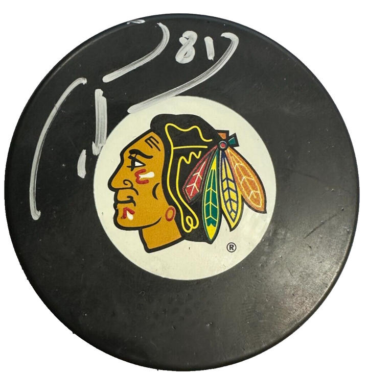 Marian Hossa Autographed Chicago Blackhawks Hockey Puck NHL BAS