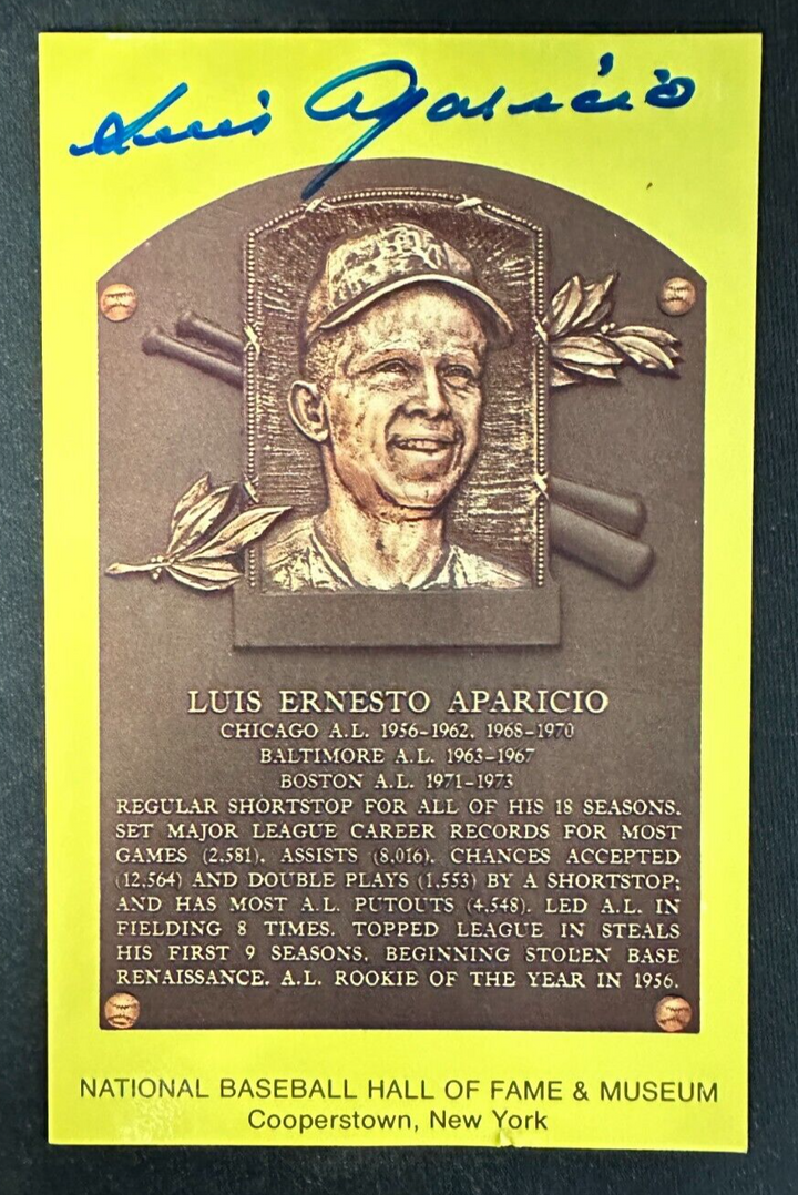 Luis Aparicio Autographed MLB Hall Of Fame Postcard White Sox BAS