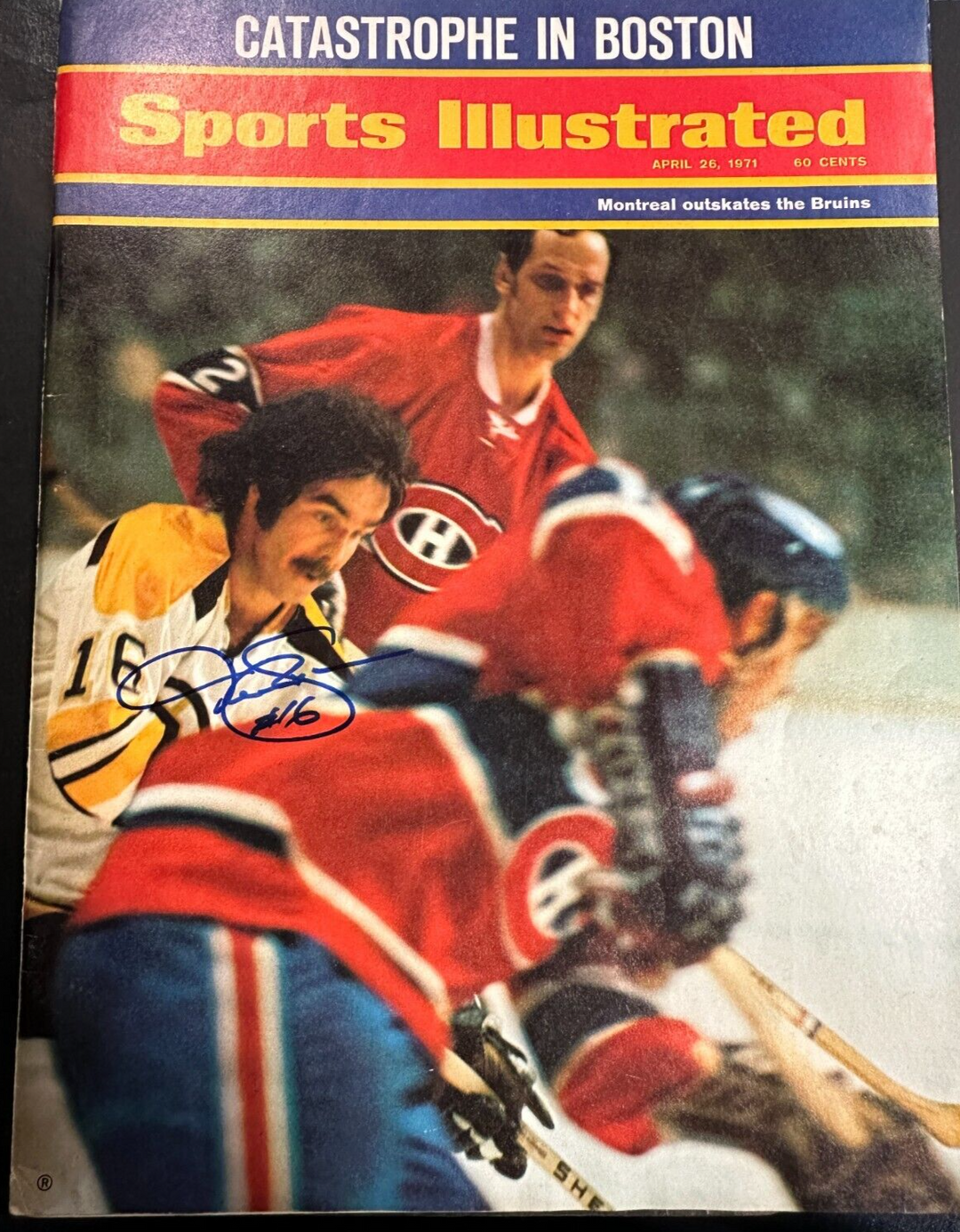 Derek Sanderson Autographed April 26, 1971 Sports Illustrated Magazine Bruins
