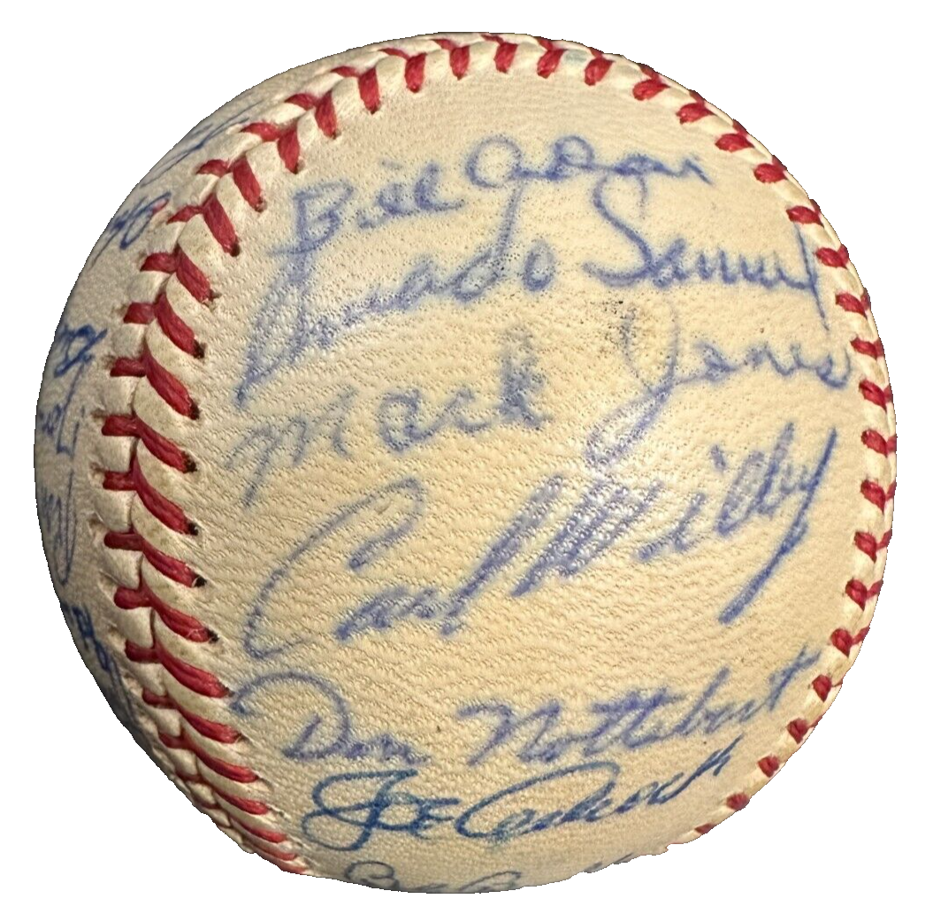 1962 Milwaukee Braves Team Autographed Baseball Aaron Spahn Mathews Uecker Torre