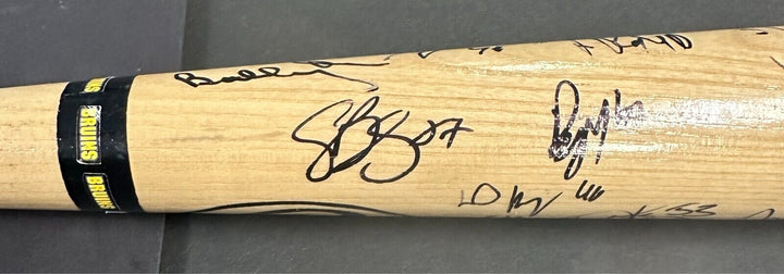 Boston Bruins 2010 Winter Classic Team Signed Bat Fenway Park Orr Bergeron