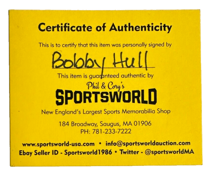 Bobby Hull Autographed Chicago Blackhawks Hockey Puck HOF