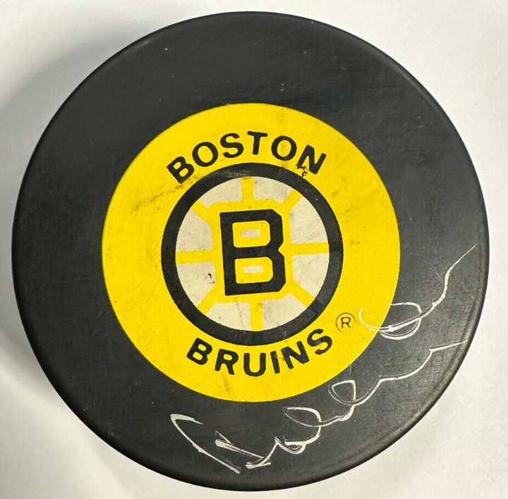 Bobby Orr Autographed Boston Bruins Hockey Puck BAS HOF