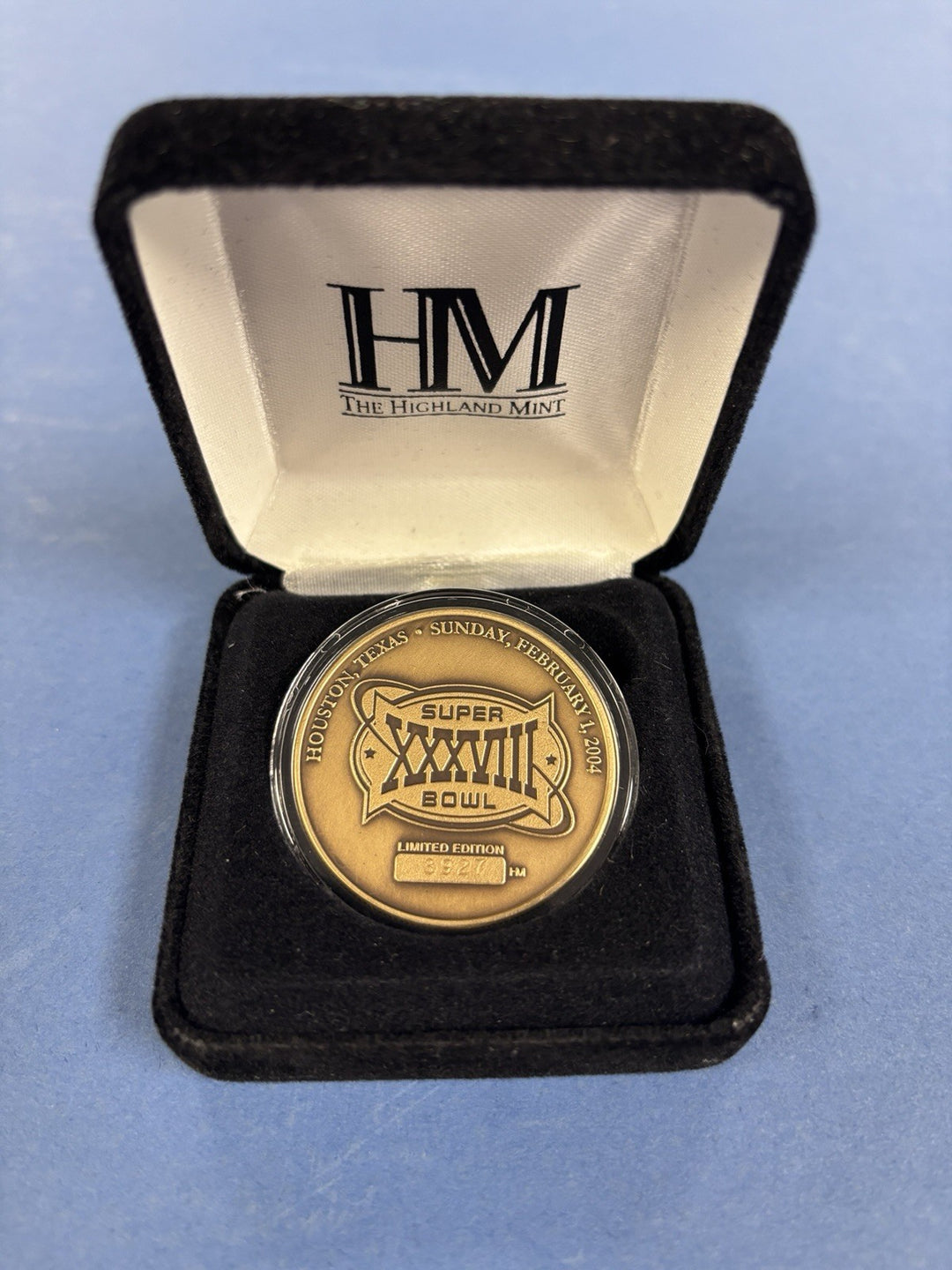 Highland Mint New England Patriots Super Bowl XXXVIII 38 Champions Medallion