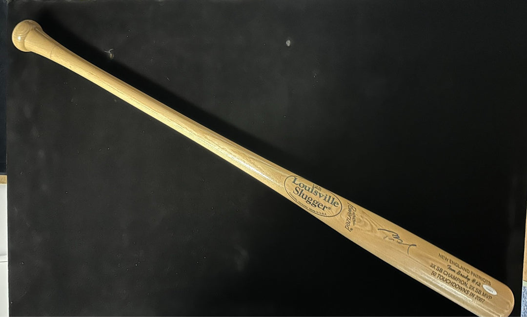 Tom Brady Autographed Louisville Slugger Baseball Bat TRISTAR Patriots