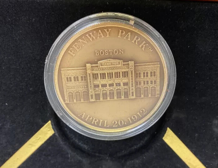 Highland Mint Boston Red Sox Commemorative Coin Set Dirt World Series Wooden Box