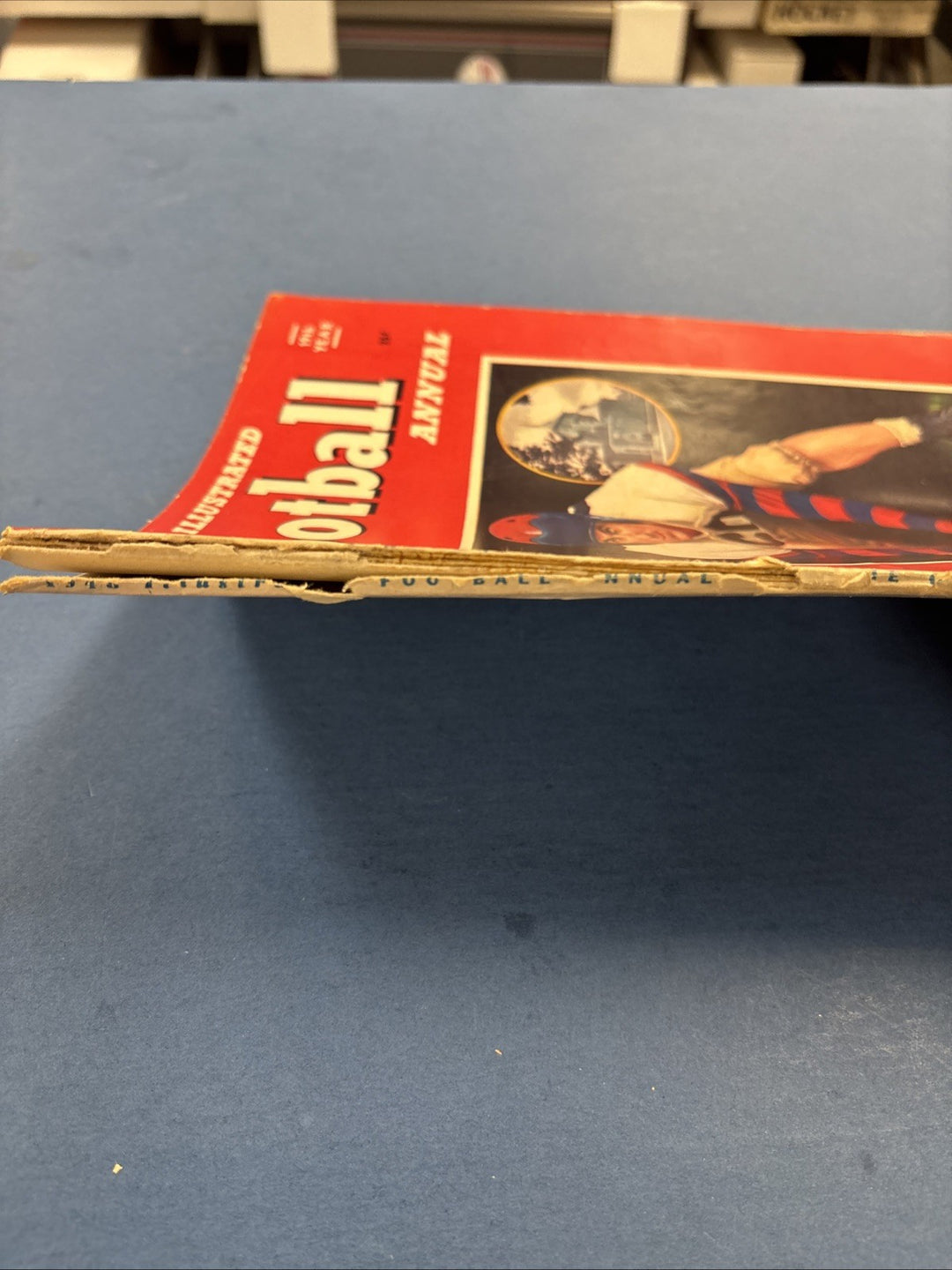 ILLUSTRATED FOOTBALL ANNUAL MAGAZINE 1948 (Vintage) Chuck Bednarik Univ Of Penn