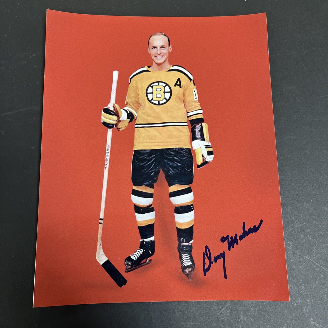 Doug Mohns Signed 8x10 Boston Bruins Sportsworld