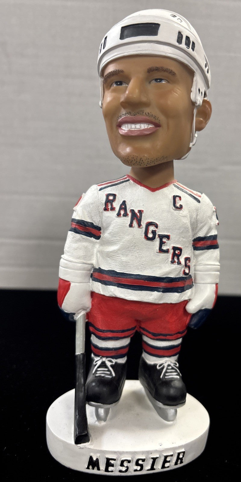 Mark Messier New York Rangers Hockey Bobble Head 8in