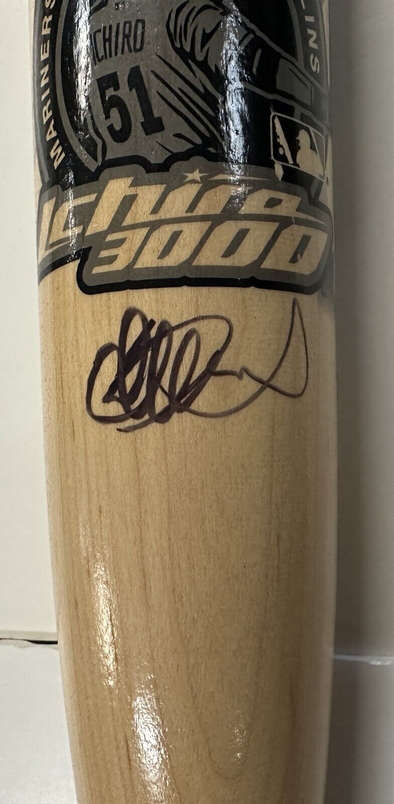 Ichiro Suzuki Autographed 3000th Career Hit Commemorative Bat Ichiro Hologram