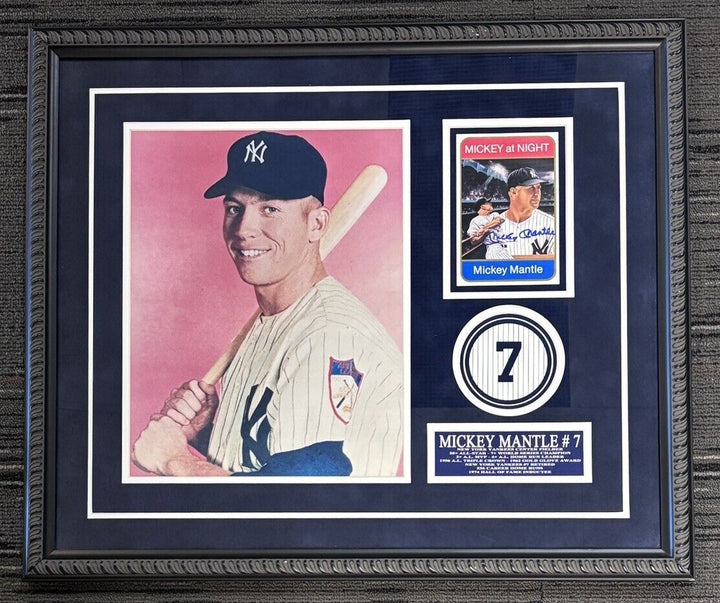 Mickey Mantle Signed Sports Impression 5x7 Card Framed With Photo Beckett LOA