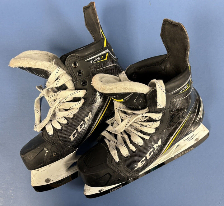Patrice Bergeron Game Used CCM Super Tacks AS1 Skates Boston Bruins