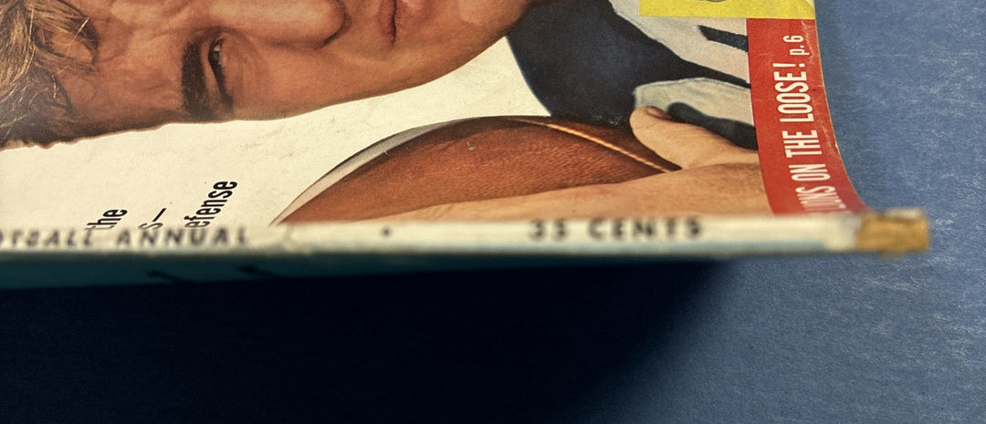 1958 Dell Pro Football No. 1 Annual Magazine Bobby Layne