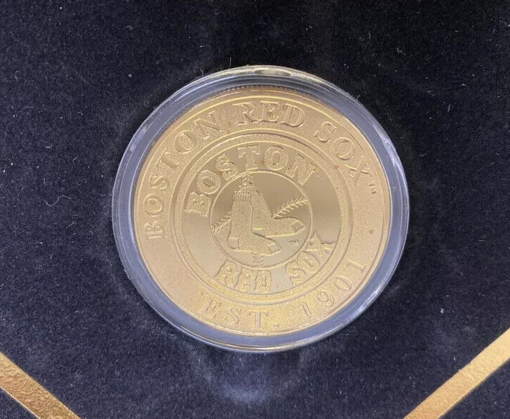 Highland Mint Boston Red Sox Commemorative Coin Set Dirt World Series Wooden Box