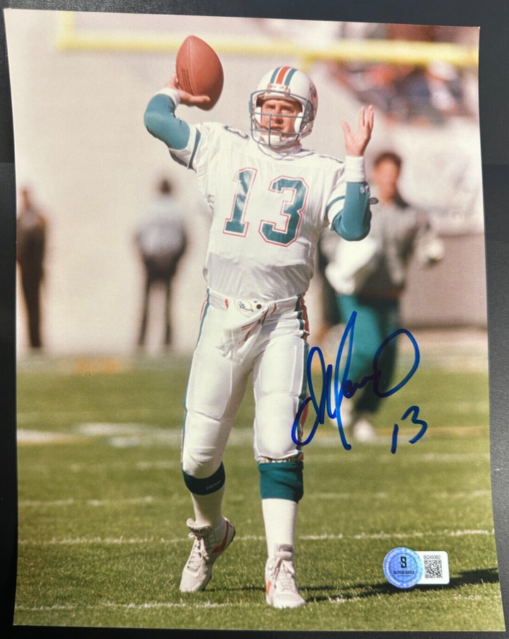 Dan Marino Autographed Miami Dolphins 8x10 Photo HOF BAS