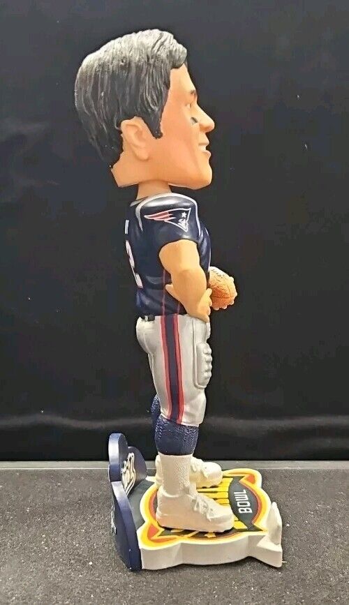 Tom Brady Superbowl XXXVIII FOCO Bobblehead Legends Of The Field LE /20000