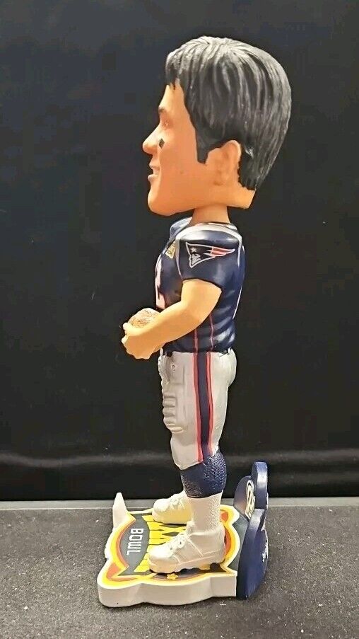 Tom Brady Superbowl XXXVIII FOCO Bobblehead Legends Of The Field LE /20000