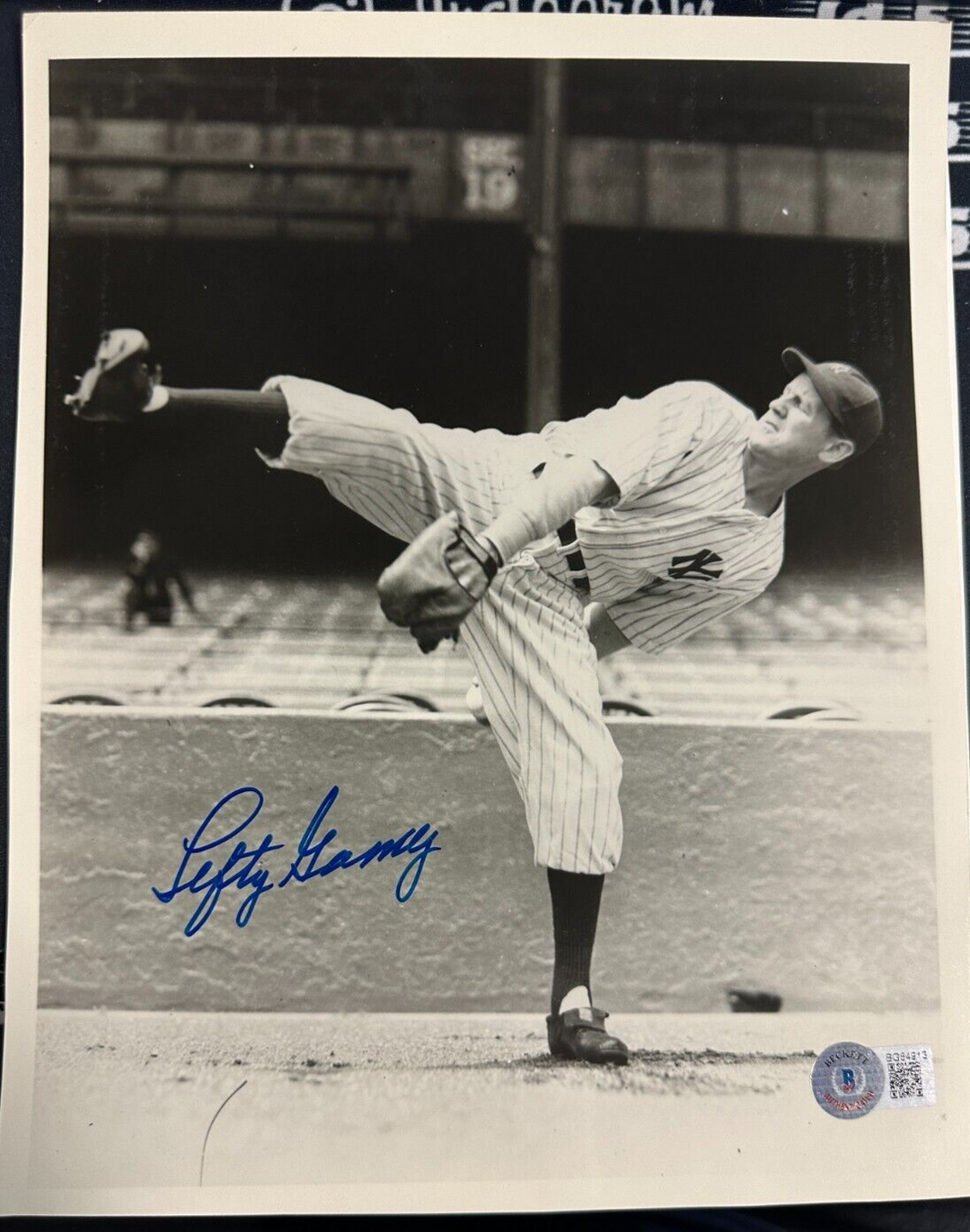 Lefty Gomez Autographed New York Yankees 8x10 Photo BAS HOF