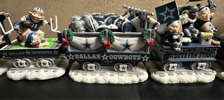 Dallas Cowboys Danbury Mint Christmas Express Train Set