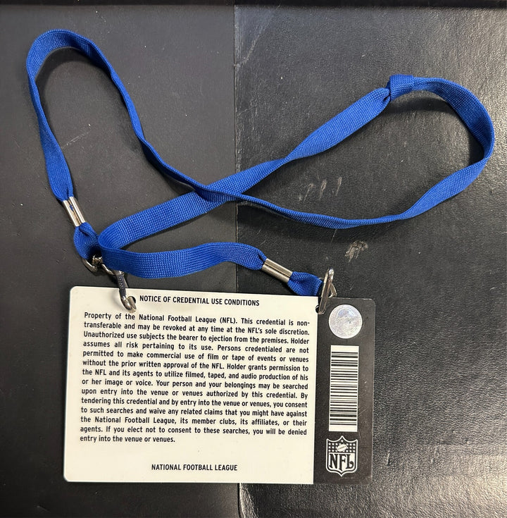 Super Bowl XXXVII Pre-Event Official Media Press Pass Badge & Lanyard