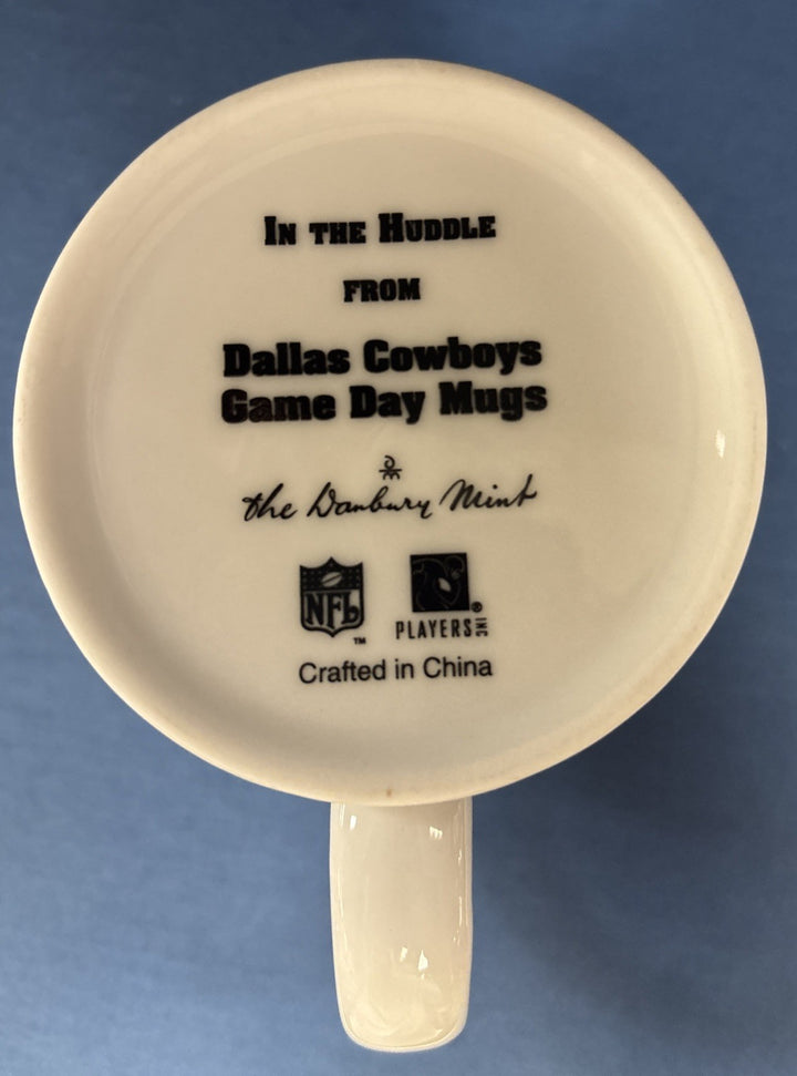 The Danbury Mint Dallas Cowboys Game Day Mug In The Huddle