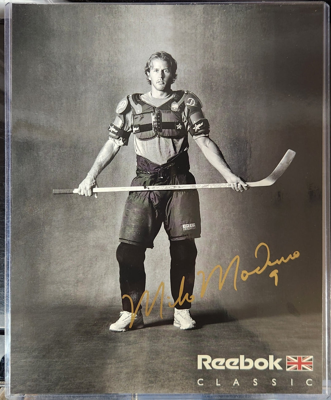 Mike Modano Signed 8x10 Photo Minnesota North Stars Dallas Stars HOF COA 