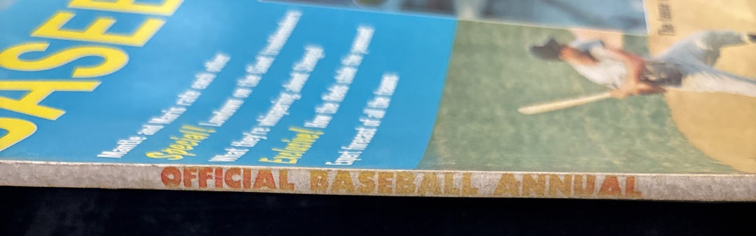 1962 Official Baseball Annual First Issue w/Rocky Colavito Cover