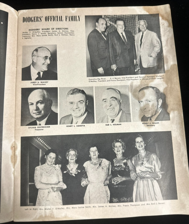 1959 World Series Program Los Angeles Dodgers & Chicago White Sox Dodger Stadium