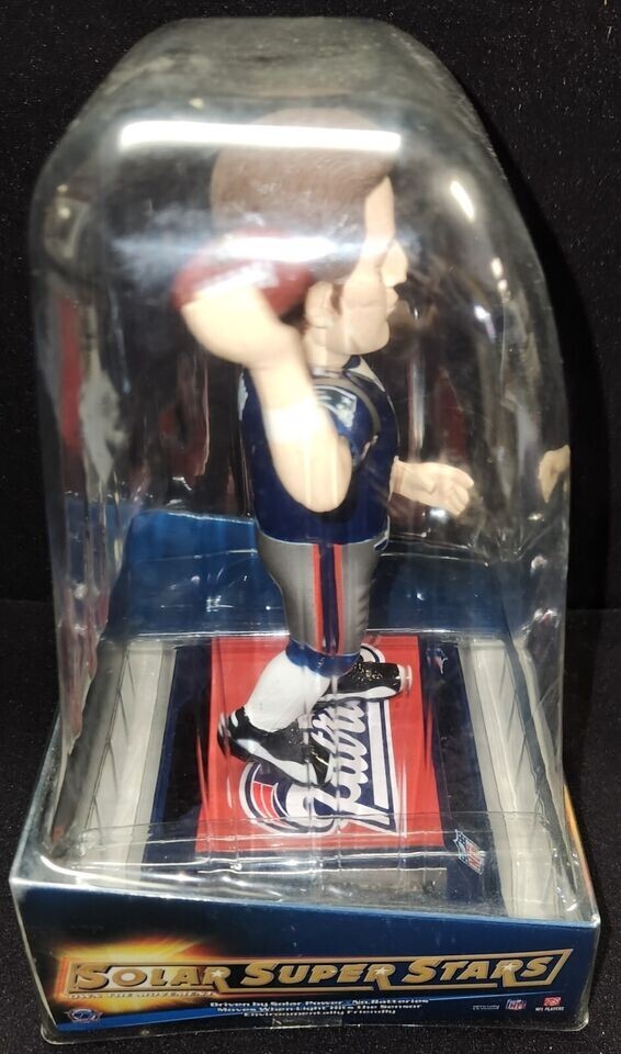 Tom Brady New England Patriots Solar Super Stars Bobblehead