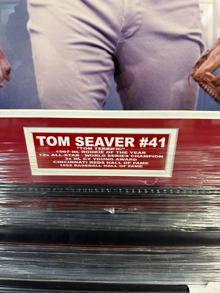 Tom Seaver Autographed 16x20 Photo Cincinnati Reds Framed HOF