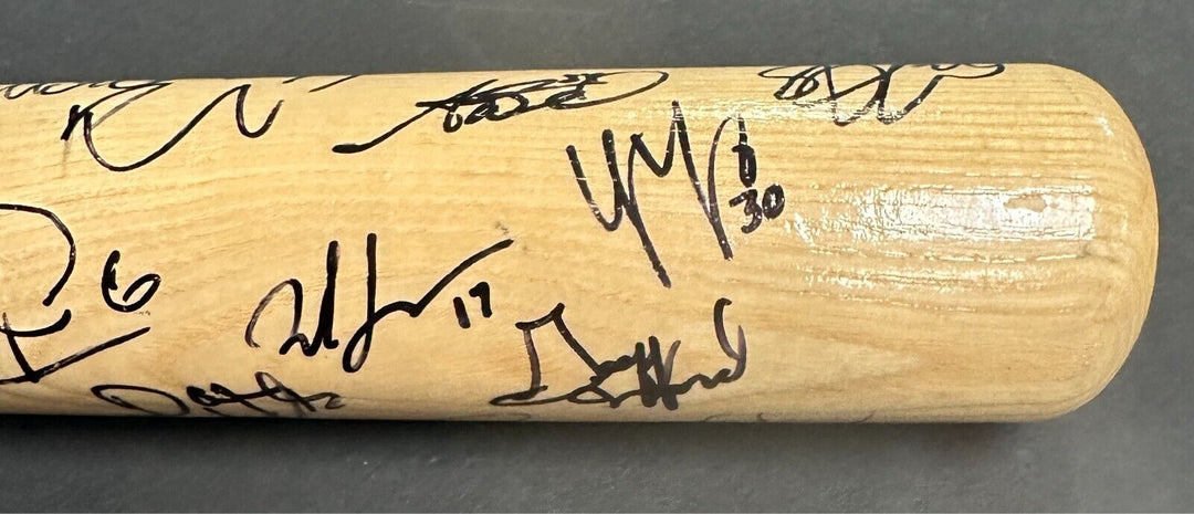 Boston Bruins 2010 Winter Classic Team Signed Bat Fenway Park Orr Bergeron