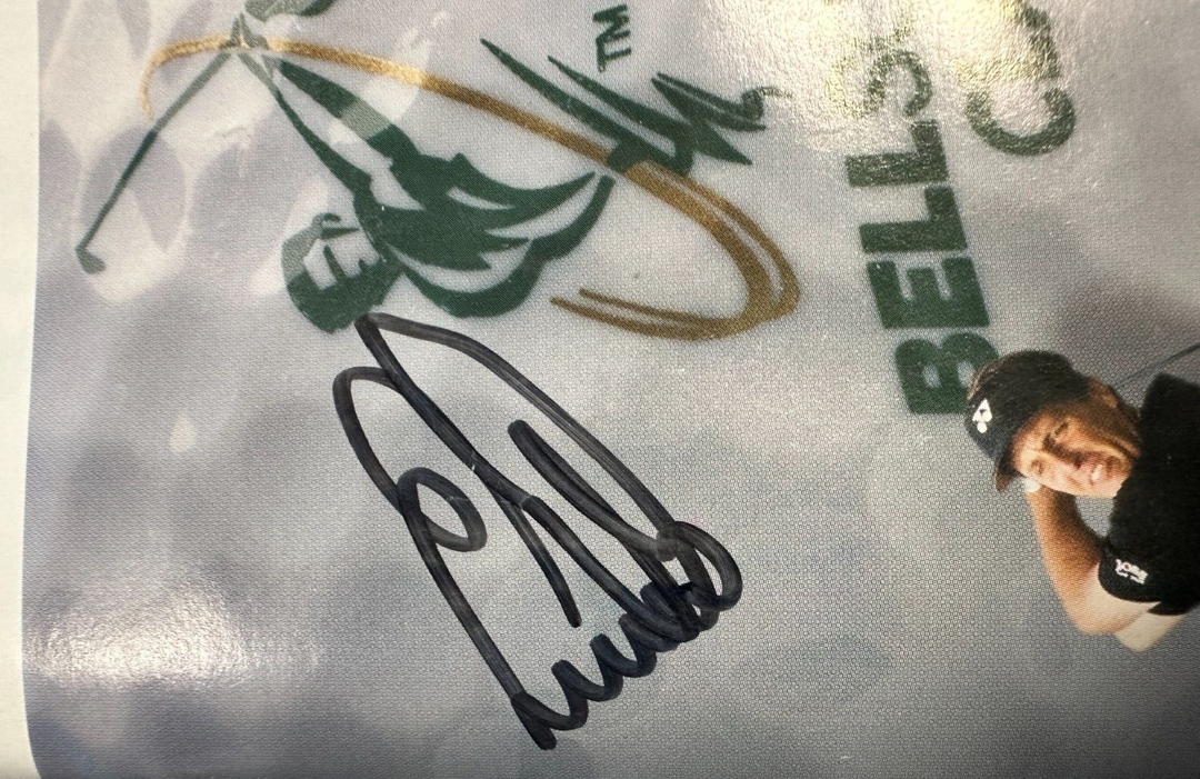 Ernie Ells Signed 2001 Bell South Classic Handbook & Practice Worn Golf Glove