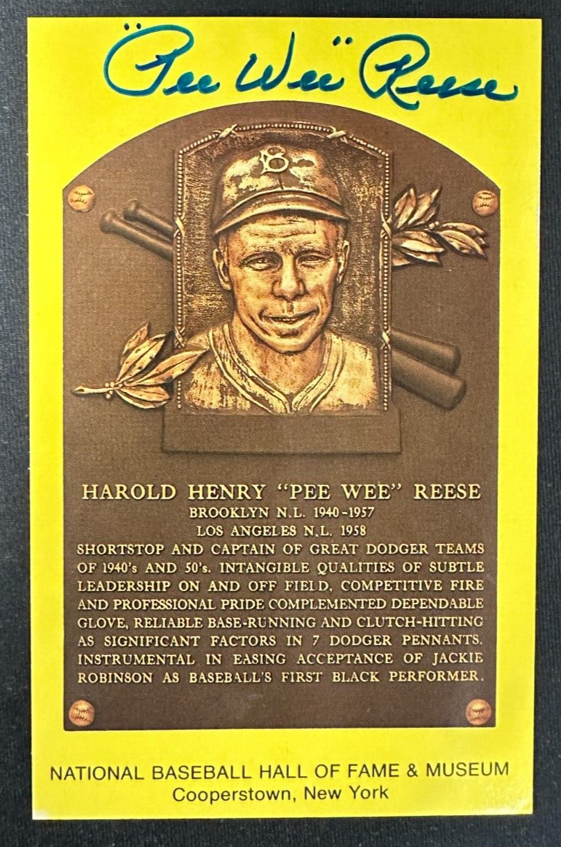 Pee Wee Reese Autographed MLB Hall Of Fame Postcard Dodgers BAS
