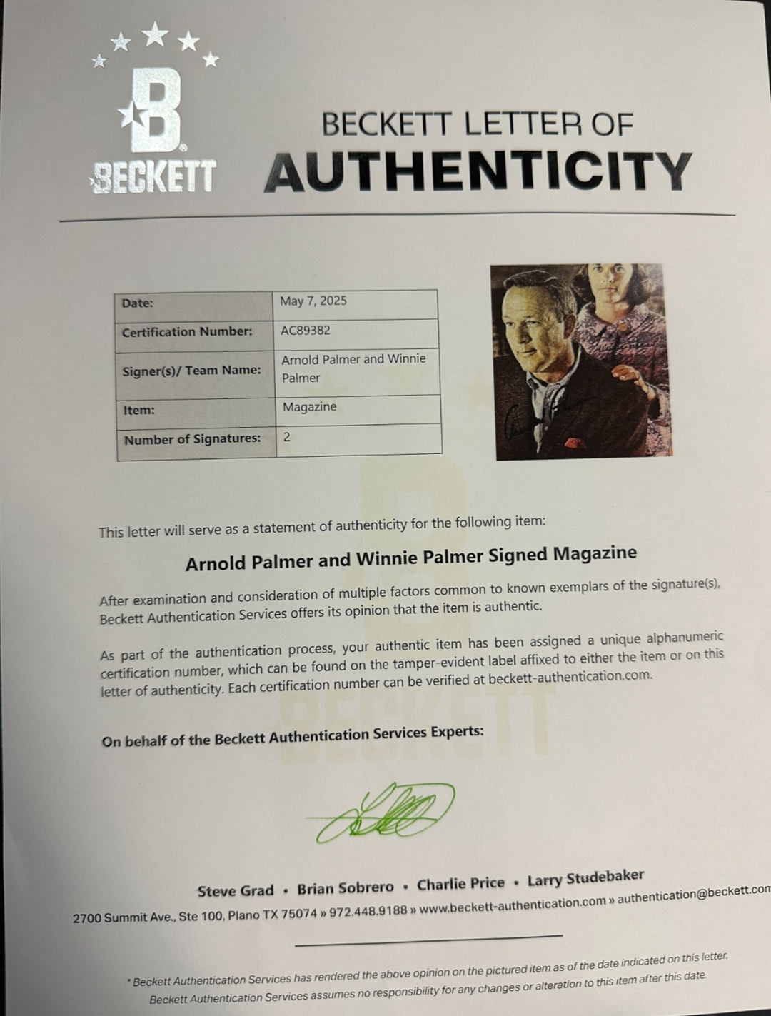 Arnold & Winnie Palmer Autographed 6/6/1967 Issue Sports Illustrated BAS